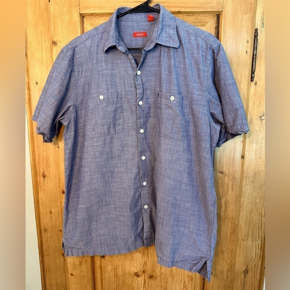Izod Blue Button Down Short Sleeve Collared Shirt Size Medium